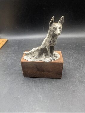 Vintage Perth Pewter Fox On Wood Box